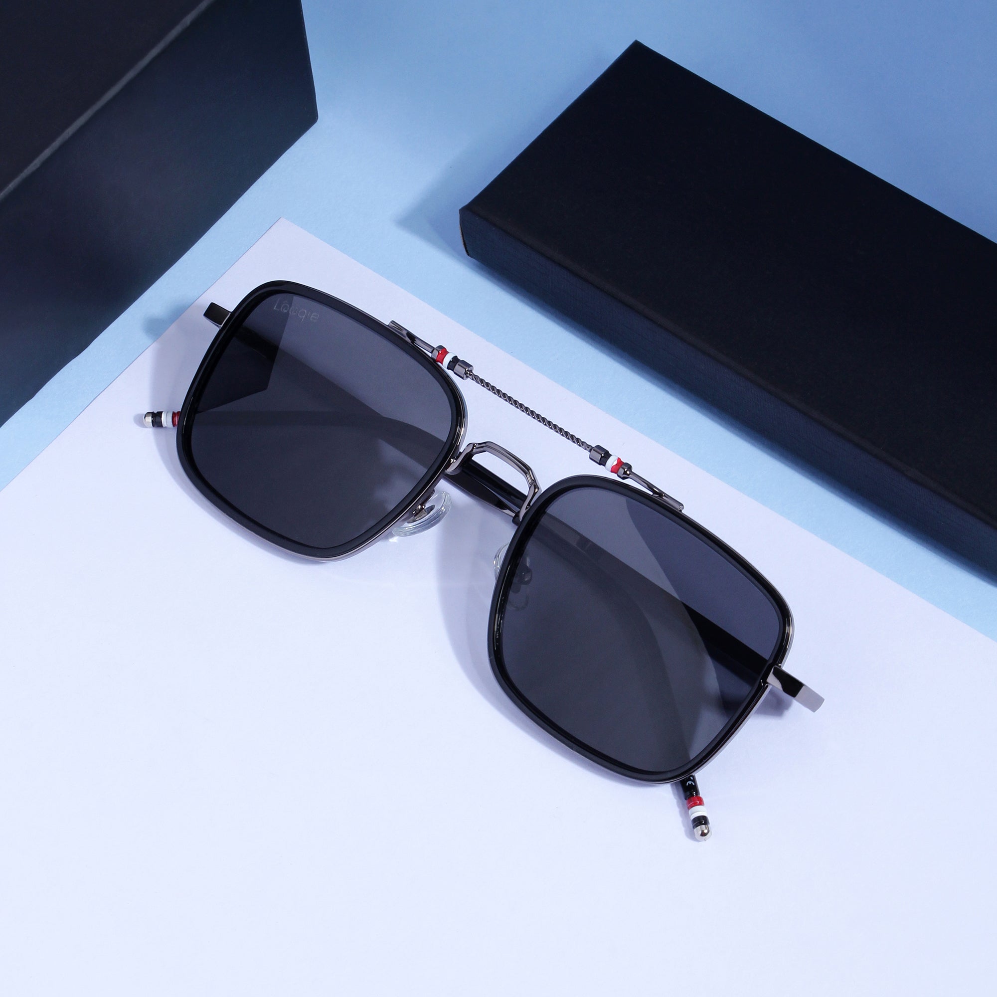 Looqie Below Edition Black And Black Sunglasses