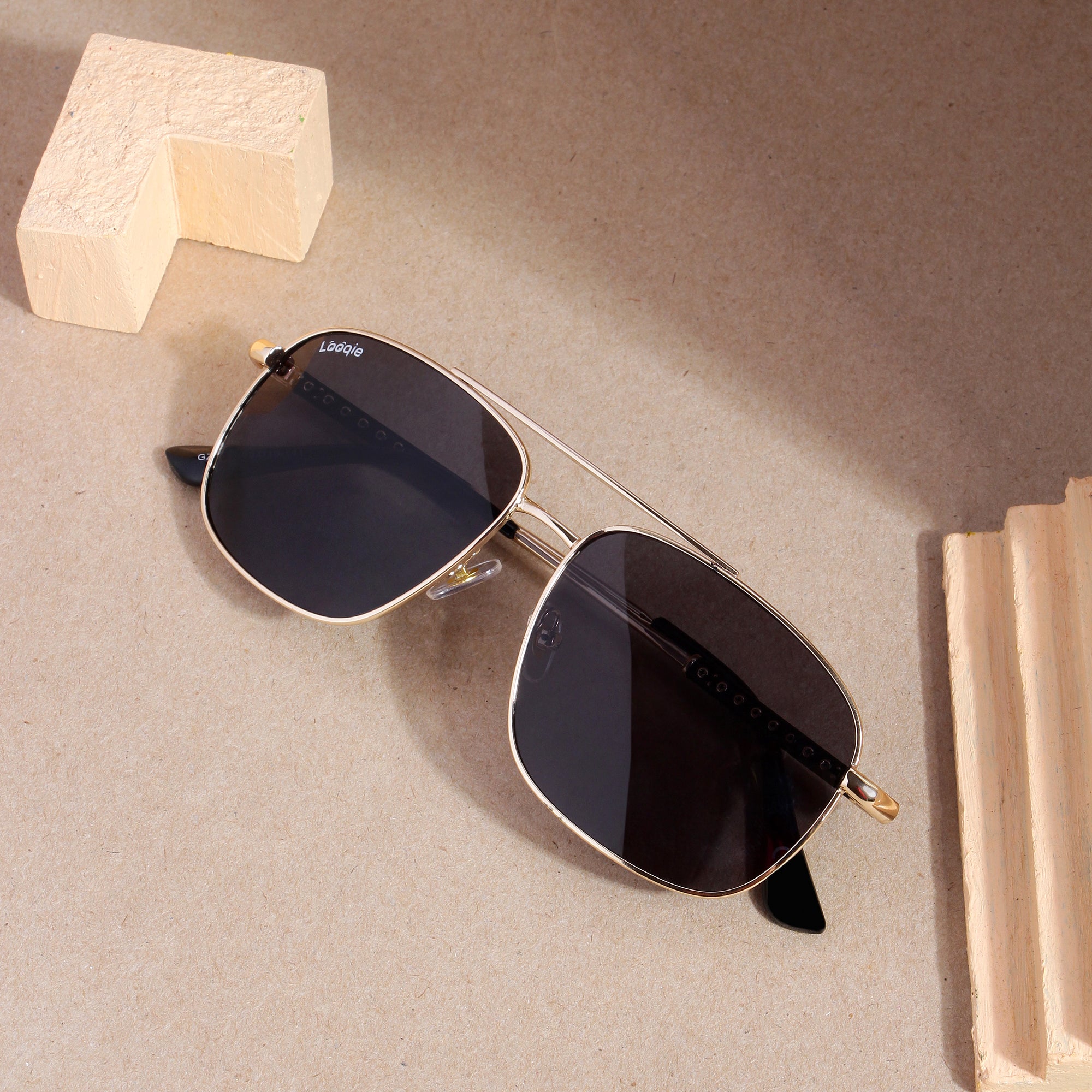 Looqie Blends Edition Gold And Black Sunglasses