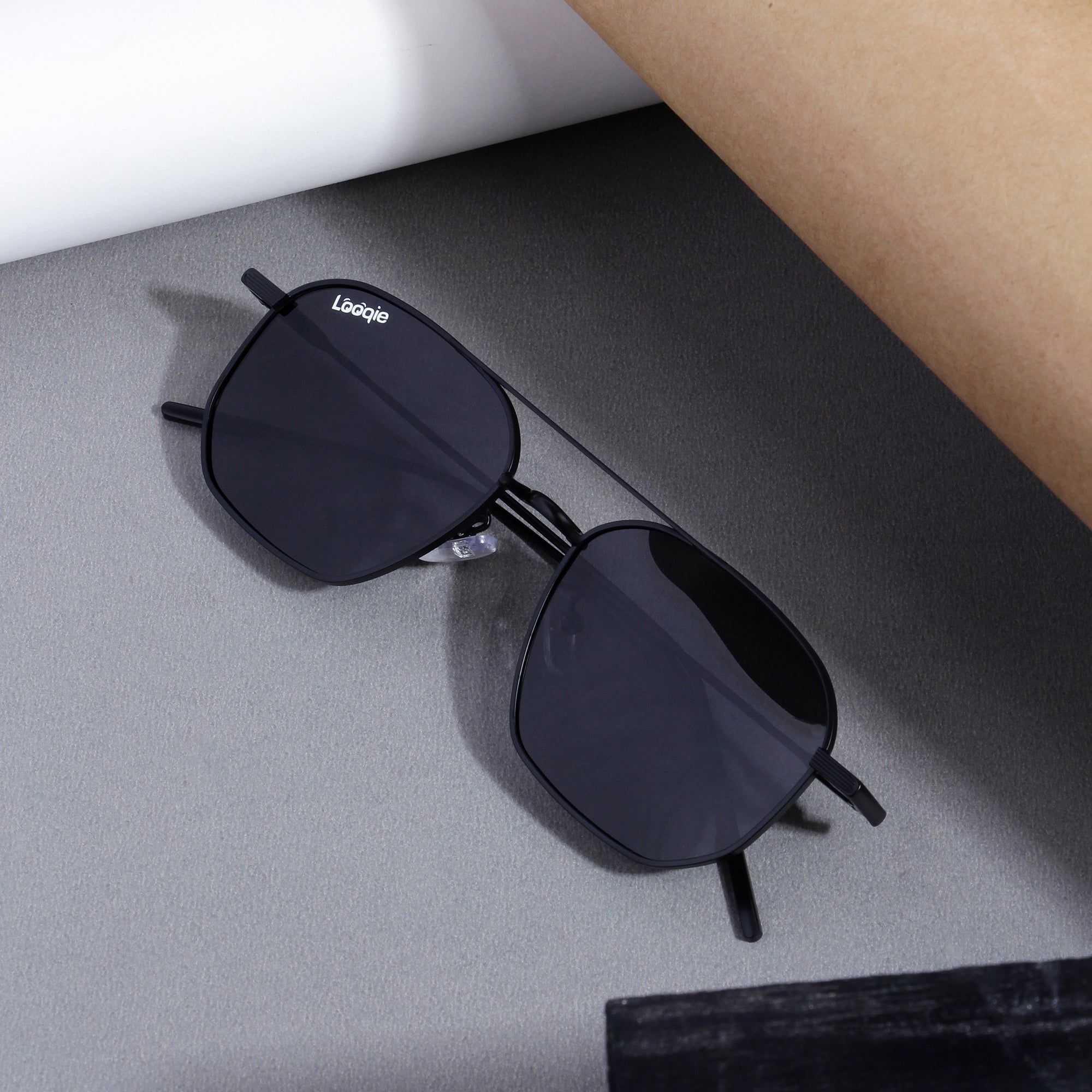 Looqie Oblivion Edition Black And Black Sunglasses