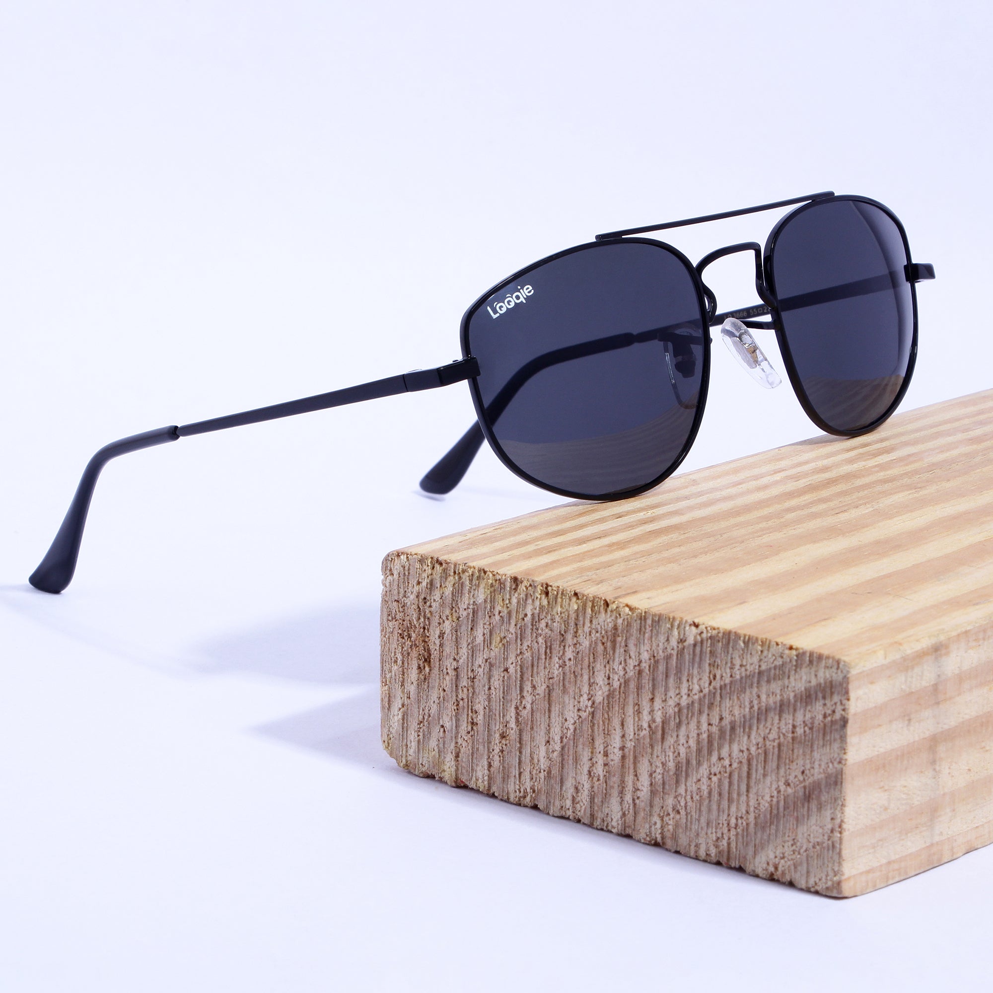 Looqie Irim Edition Black And Black Sunglasses