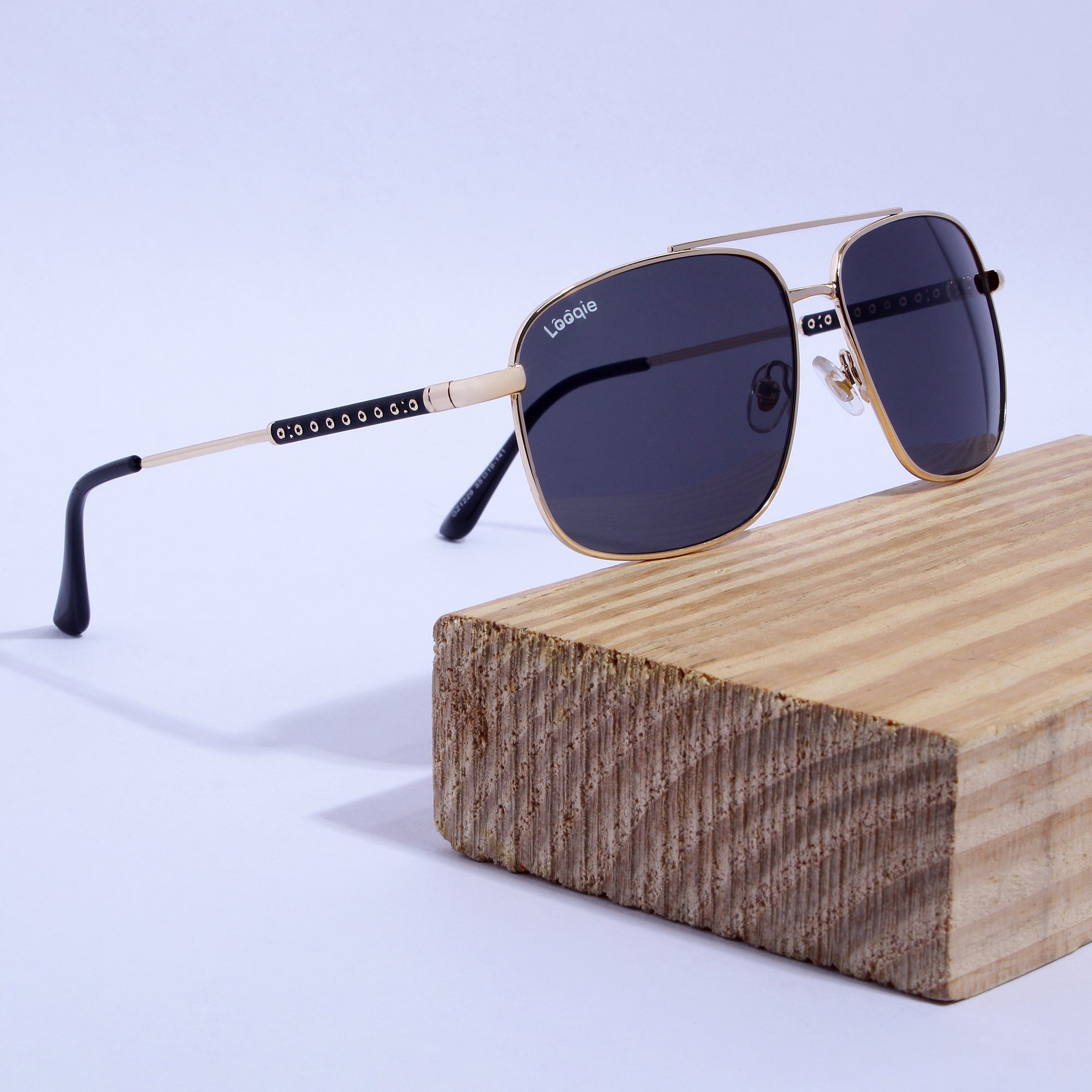 Looqie Blends Edition Gold And Black Sunglasses